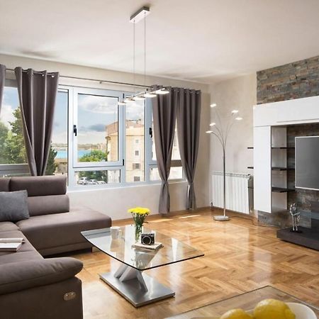Luxury Apartments Casablanca/Vivaldi Pula Exterior photo