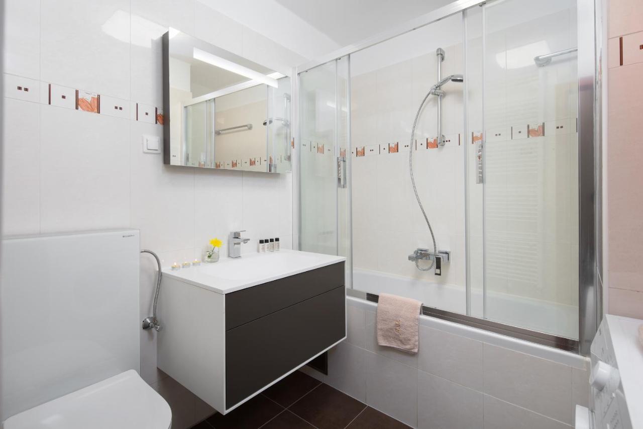 Luxury Apartments Casablanca/Vivaldi Pula Exterior photo